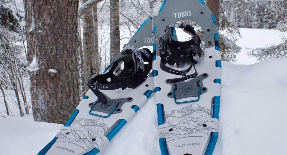 Sneeuwschoenwandelen in de natuur